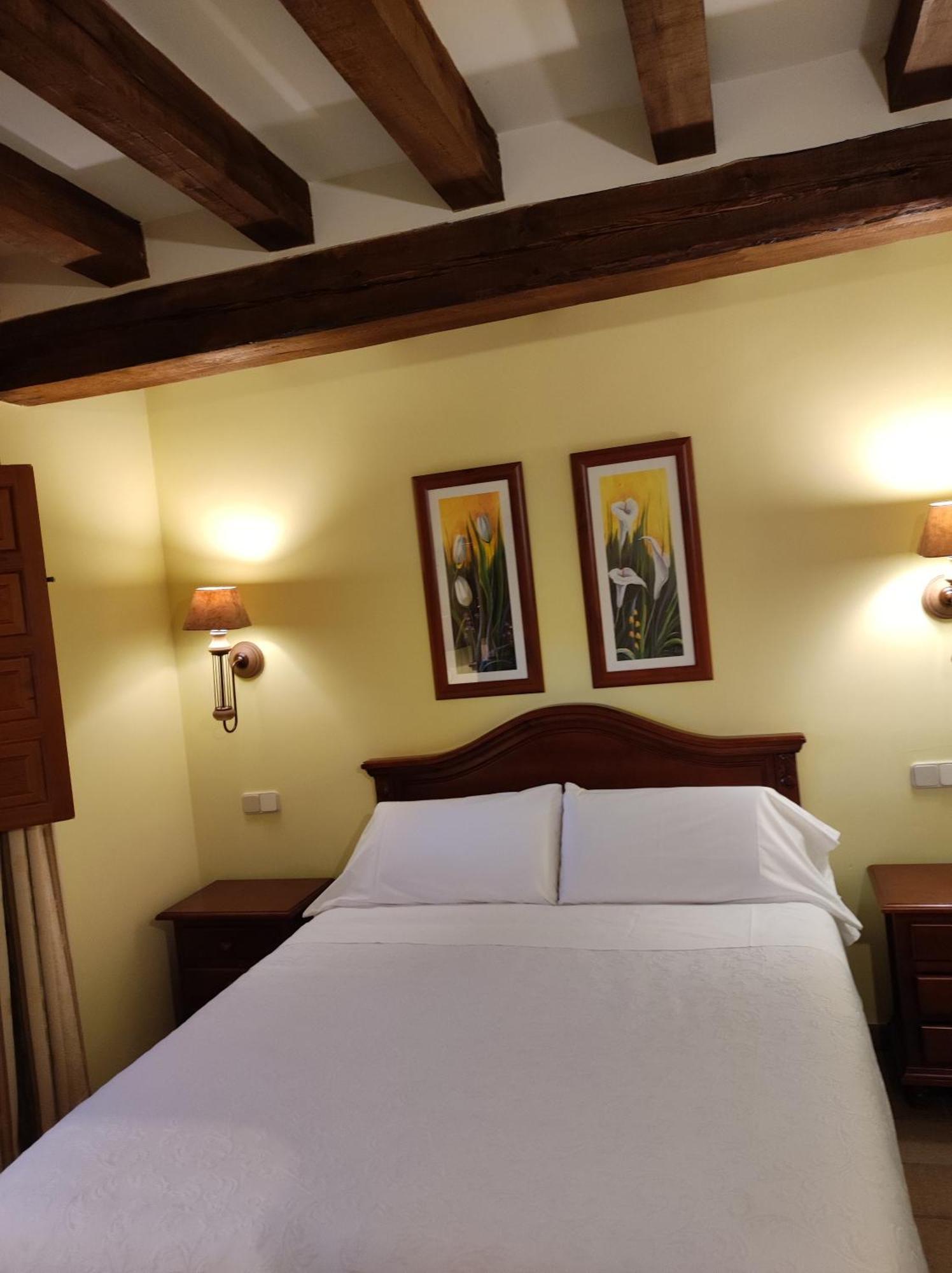 Hostal Posada La Panadera سيبولْفيذا المظهر الخارجي الصورة