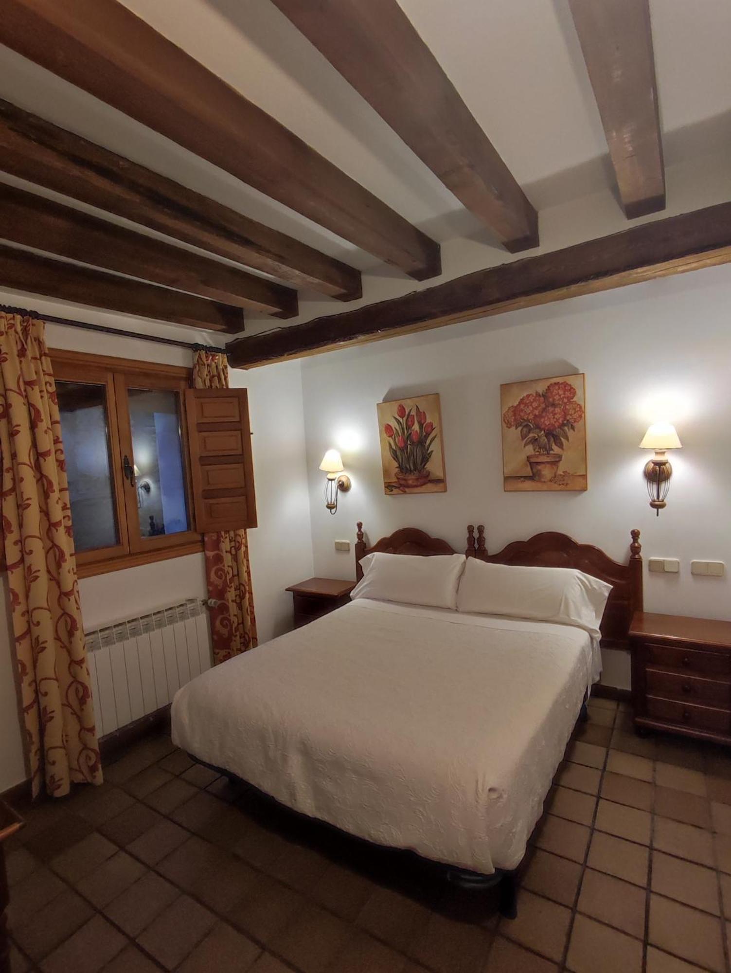 Hostal Posada La Panadera سيبولْفيذا المظهر الخارجي الصورة