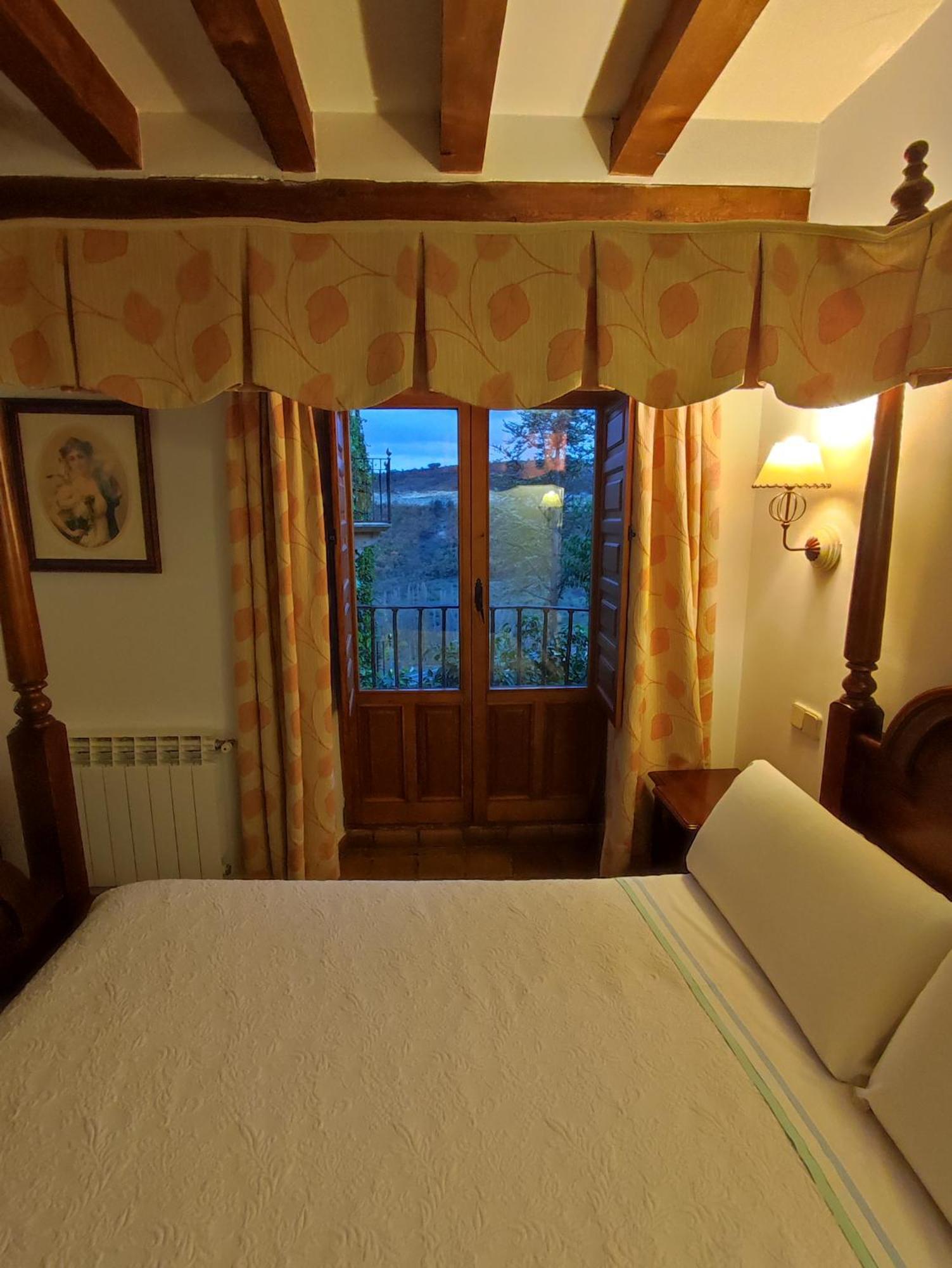 Hostal Posada La Panadera سيبولْفيذا المظهر الخارجي الصورة