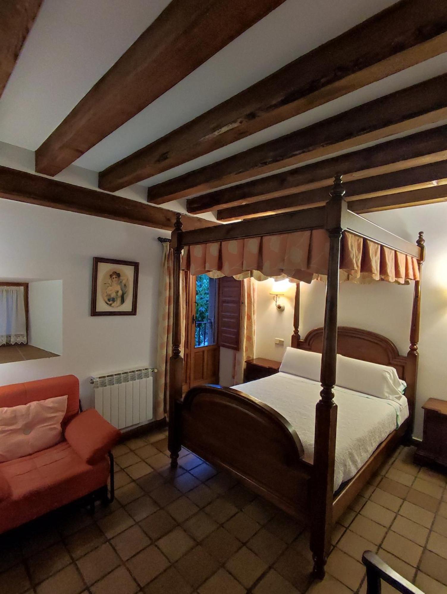 Hostal Posada La Panadera سيبولْفيذا المظهر الخارجي الصورة