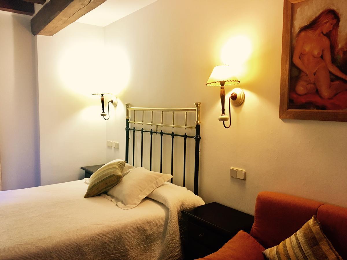 Hostal Posada La Panadera سيبولْفيذا المظهر الخارجي الصورة